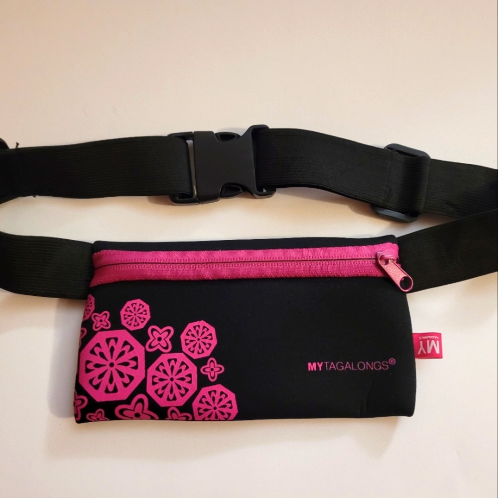 New w/o tags MYTAGALONGS Waist pack